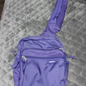 Baggalini crossbody
